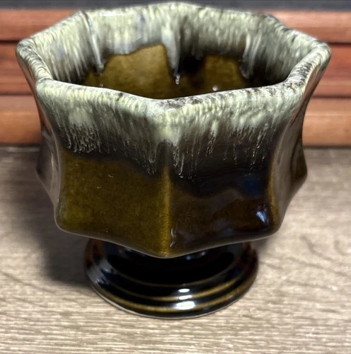 Vintage Hull USA F3 Green Brown Drip Glaze Footed Octagon Planter Pottery D2