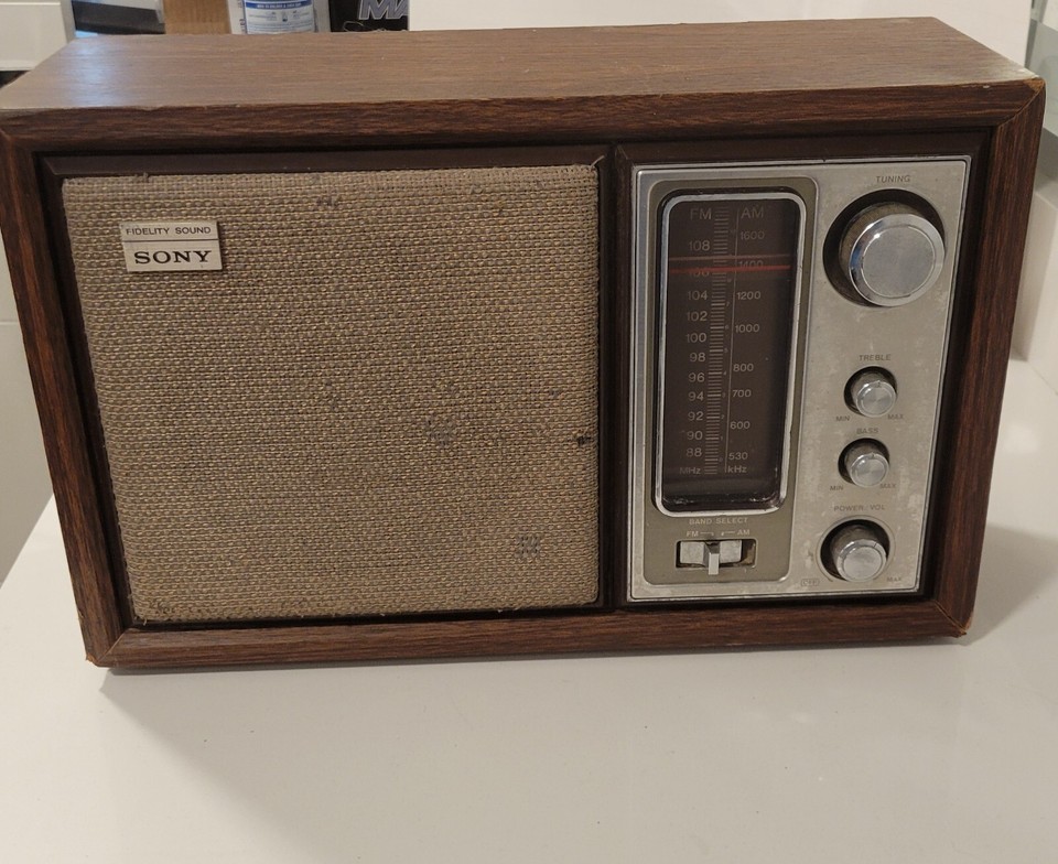 Vintage Sony AM/FM Tabletop Radio Model ICF-9650W (1975-79) Works Needs ...