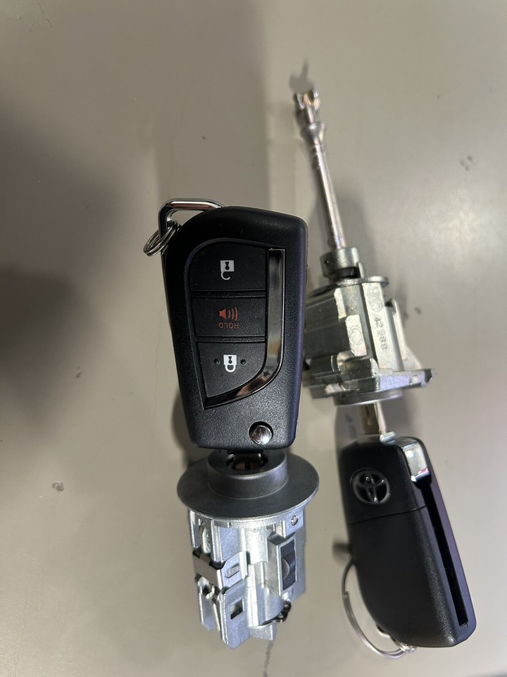20182020 TOYOTA CHR flip key and locks 2x Schlüssel und Schloss eBay