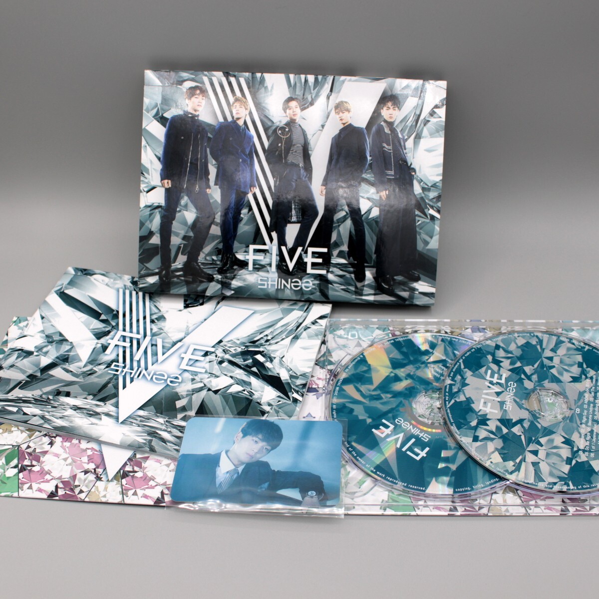 SHINee☆FIVE ☆［CD+Blu-ray Disc+フォトブックレット☆初回限定盤A