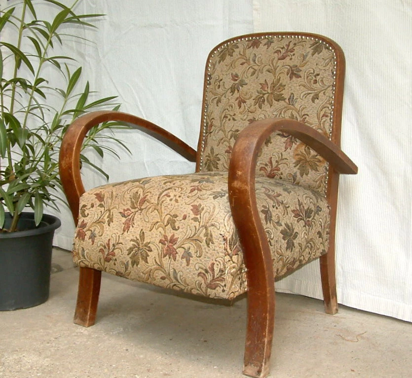 Art Deco Armchair Club Cocktail Chair. Antique Vintage Halabala 1920