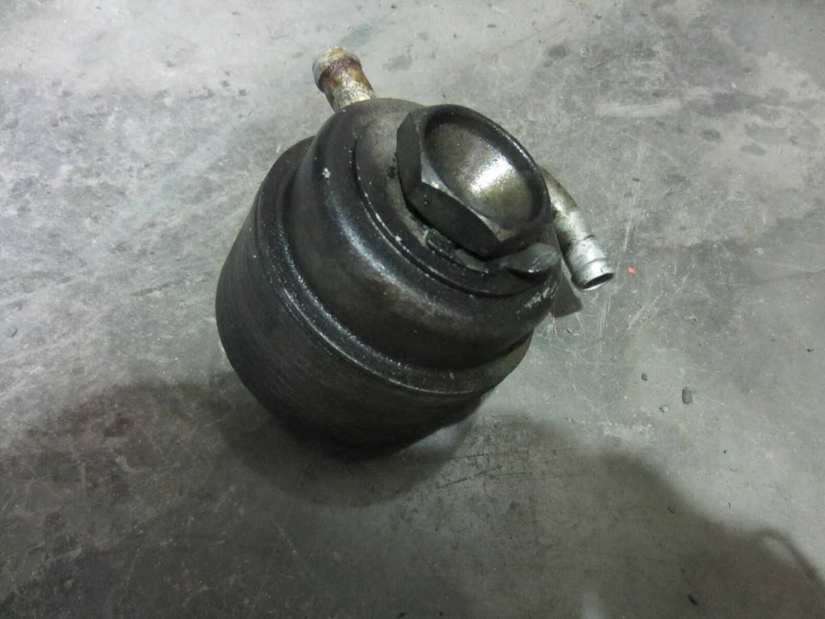 M 02-03 YAMAHA YZF R1 YZFR1 ENGINE MOTOR OIL COOLER 5PW-13470-00-00