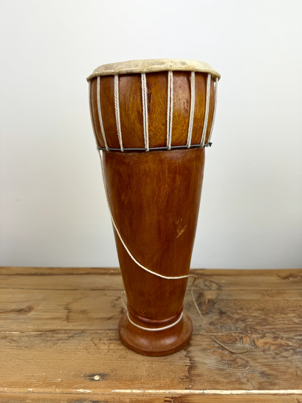 FOLK WORLD DRUMS