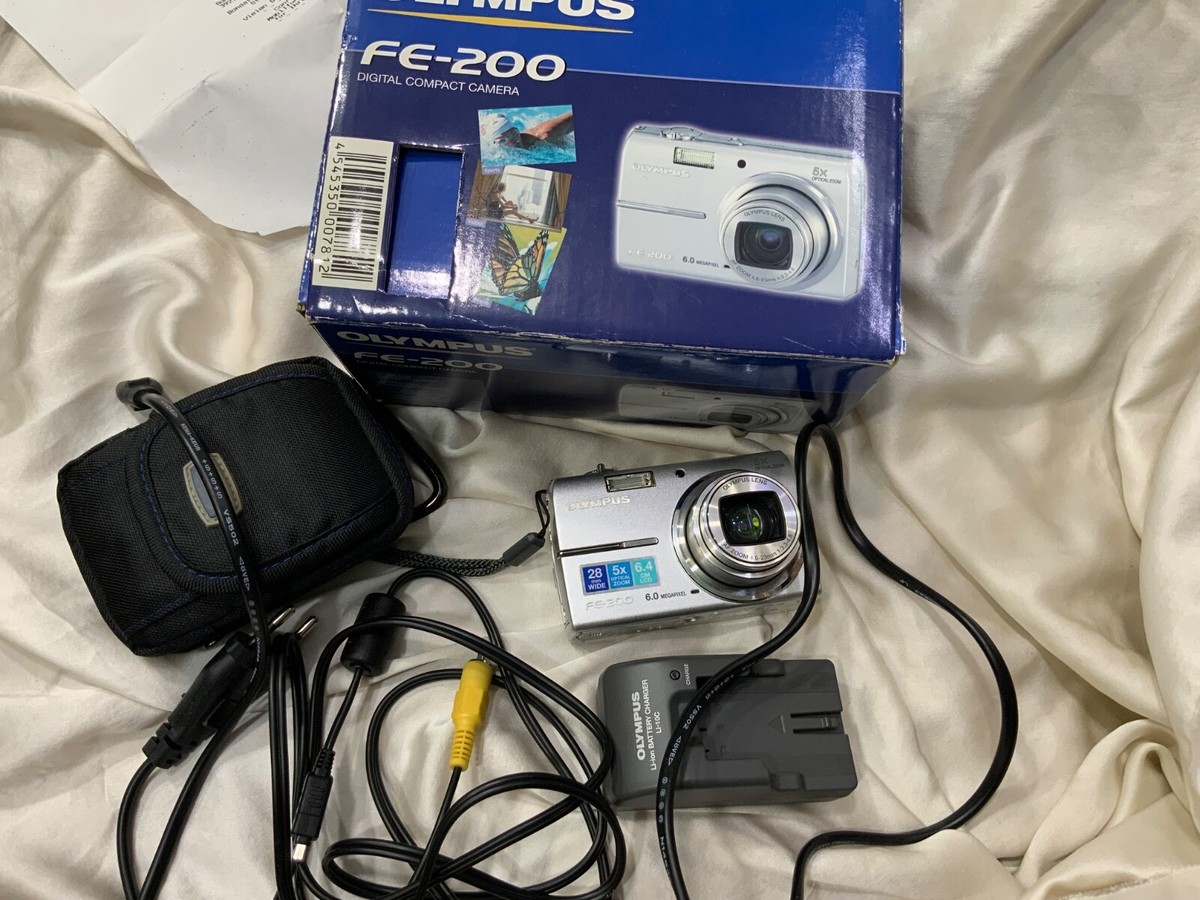 ✨美品✨ Olympus CAMEDIA FE-200 Olympus FE-200 Compact Digital Camera Digicam Starter Kit