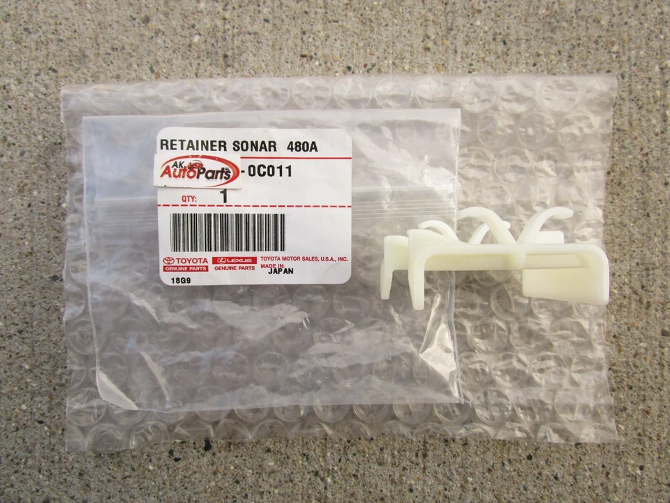 14 - 21 TOYOTA TUNDRA FRONT & REAR BUMPER PARKING SENSOR RETAINER CLIP NEW QTY 1 - Image 3 of 4