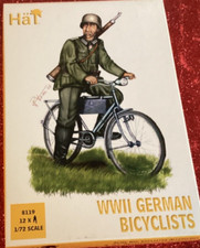 HAT 1/72 WW2 German Cyclists Bicyclists 12 cyclists Box# 8119