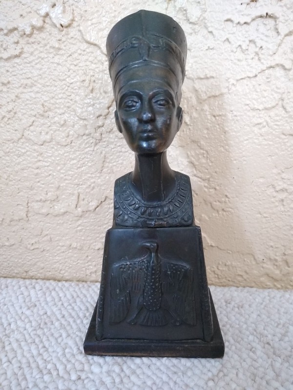 Antique/Vintage Nefertiti Metal Sculpture