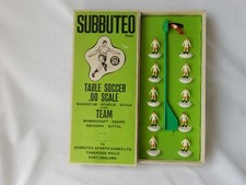 Subbuteo H/W Leeds Team Ref 21- Complete With No Repairs 