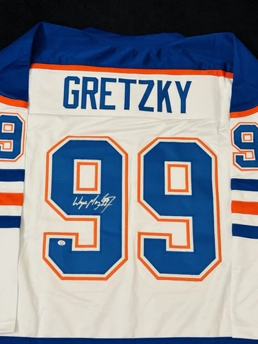 Wayne Gretzky Edmonton Oilers Signed Hockey Jersey with COA