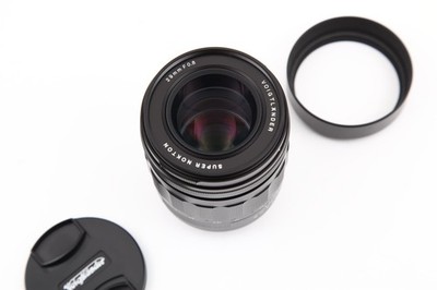 Voigtländer Super Nokton 29mm f/0.8 ASPH (MFT)