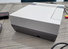 1985 Nintendo NES Working System Controller & Cords + Ice Climber & Top Gun 2