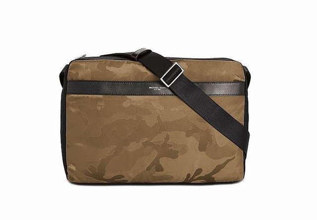 lug sling bag