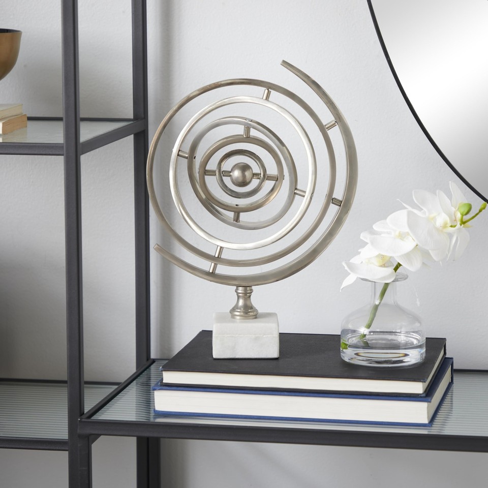 Deco 79 Aluminium Shell Dish, 17 da 17,8 cm