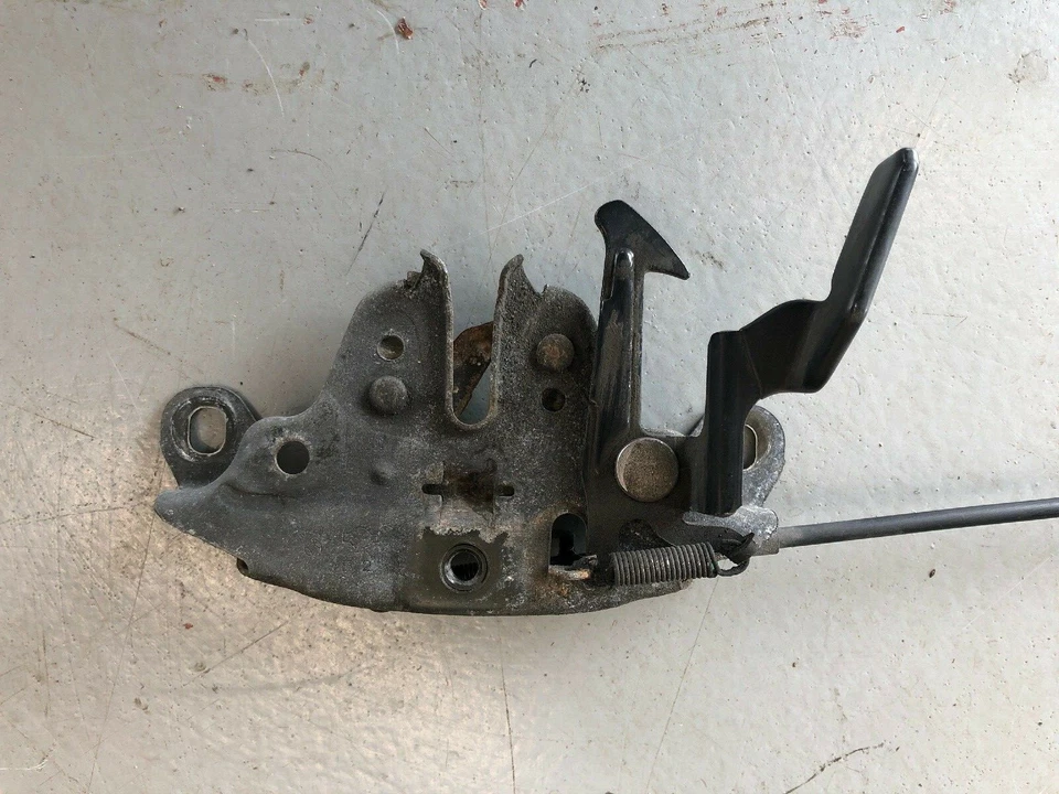 Nissan Murano 2003-2007 cierre de capó OEM Foto 3 de 4