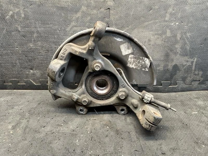 2006-2010 Hummer H3 Front Right Passenger Spindle Knuckle Assembly W/o Abs Oem - Image 2 of 4