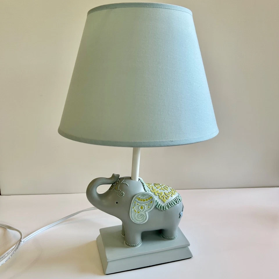 Lámpara Elefante Bebé Guardería Azul Claro Gris Verde Menta Circo Safari Foto 2 de 4