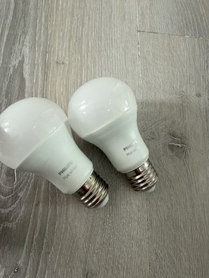 Philips Hue ** Weiß Ambiance ** Doppelpack 2 x806lm Smart Glühbirne * Dimmbar *