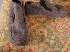 Giesswein unisex 40 w 9 M 7 grey gray slippers shoes