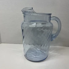 VTG Indiana Water Glass Pitcher Ice Lip Light Blue Twisted Optic Swirl 9 1/4"