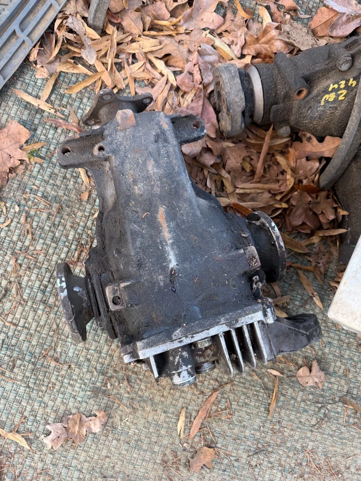 84-88 BMW 325E 325 E30 OEM REAR CARRIER DIFFERENTIAL - NONLSD - Image 2 of 4