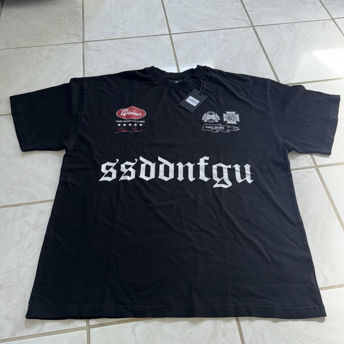 Darc Sport Wolves SSDDNFGU Graphic T-Shirt Black XL NEW WITH TAGS