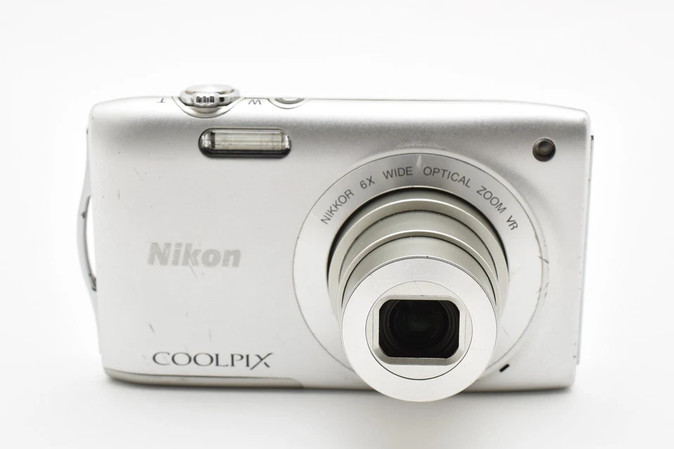 [Near MINT] Nikon Coolpix S3300 16.0MP Compact Digital Camera silver From JAPAN - Image 3 of 4