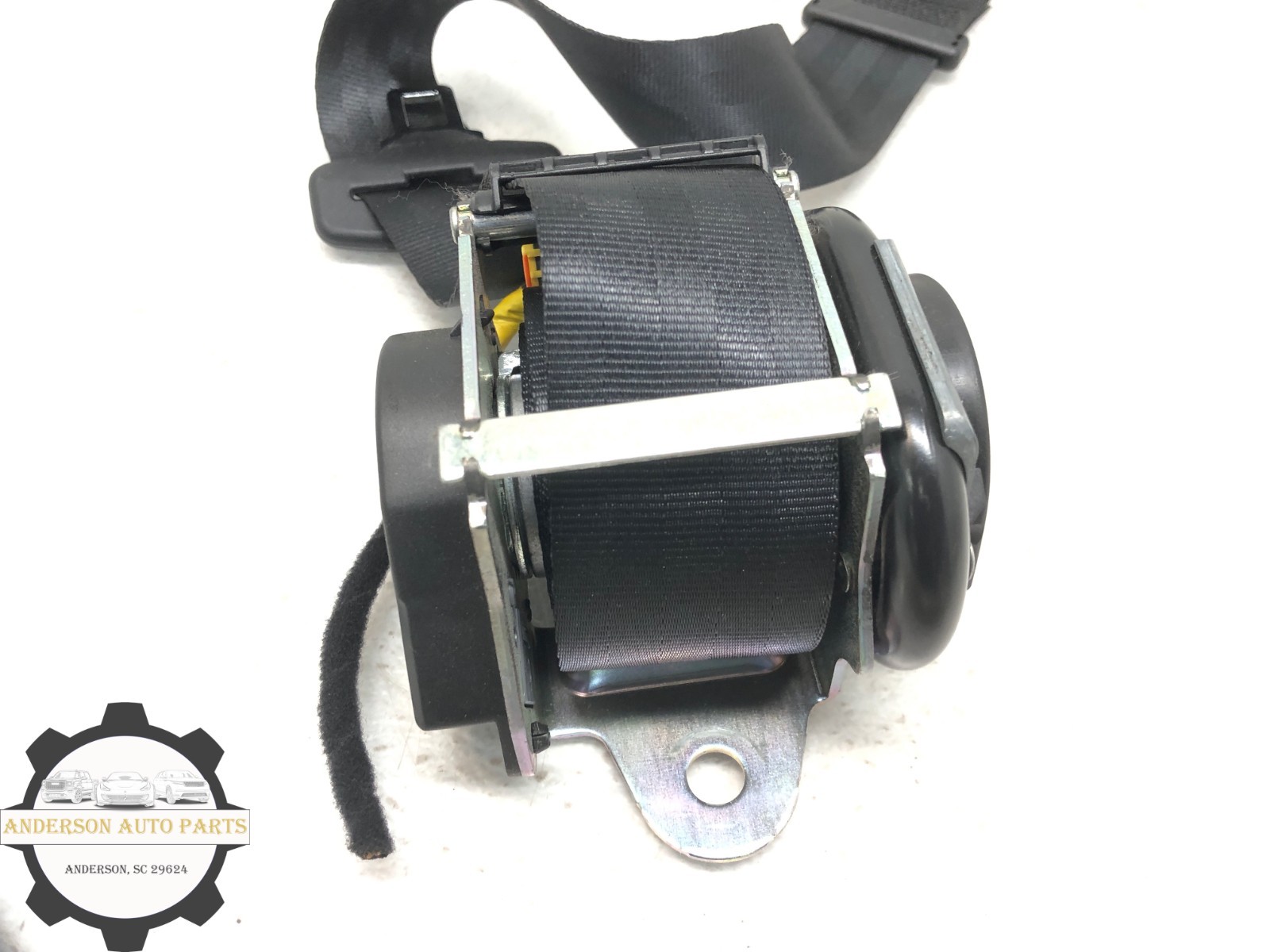 2014-2020 MASERATI QUATTROPORTE RIGHT PASSENGER REAR SEAT BELT RETRACTOR OEM