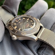 Omega Seamaster 007 Edition Titanium Divers Wristwatch Ref. 210.90.42.20.01.001 13