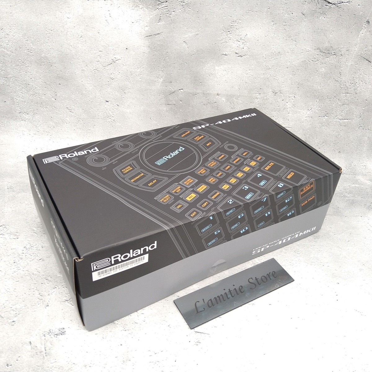 超美品　Roland SP-404MKII Amazon.com: Roland SP-404MKII Creative Sampler and Effector