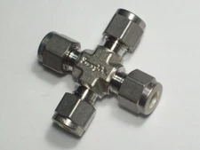 1- Swagelok Stainless Steel Union Cross Fitting, 1/4" OD Tube, SS-400-4