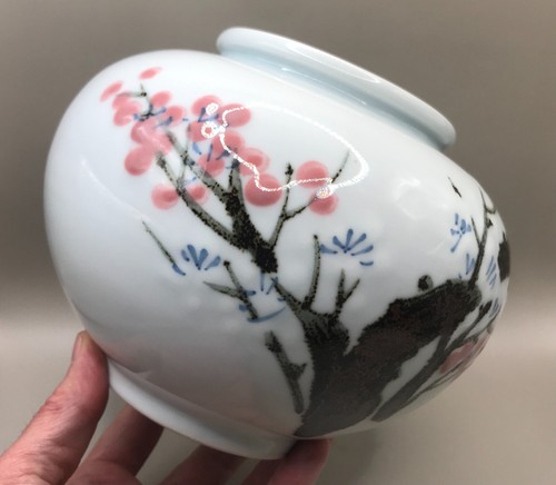 Japanese Celadon Vase Decorated With Cherry Blossom - Picture 15 of 17