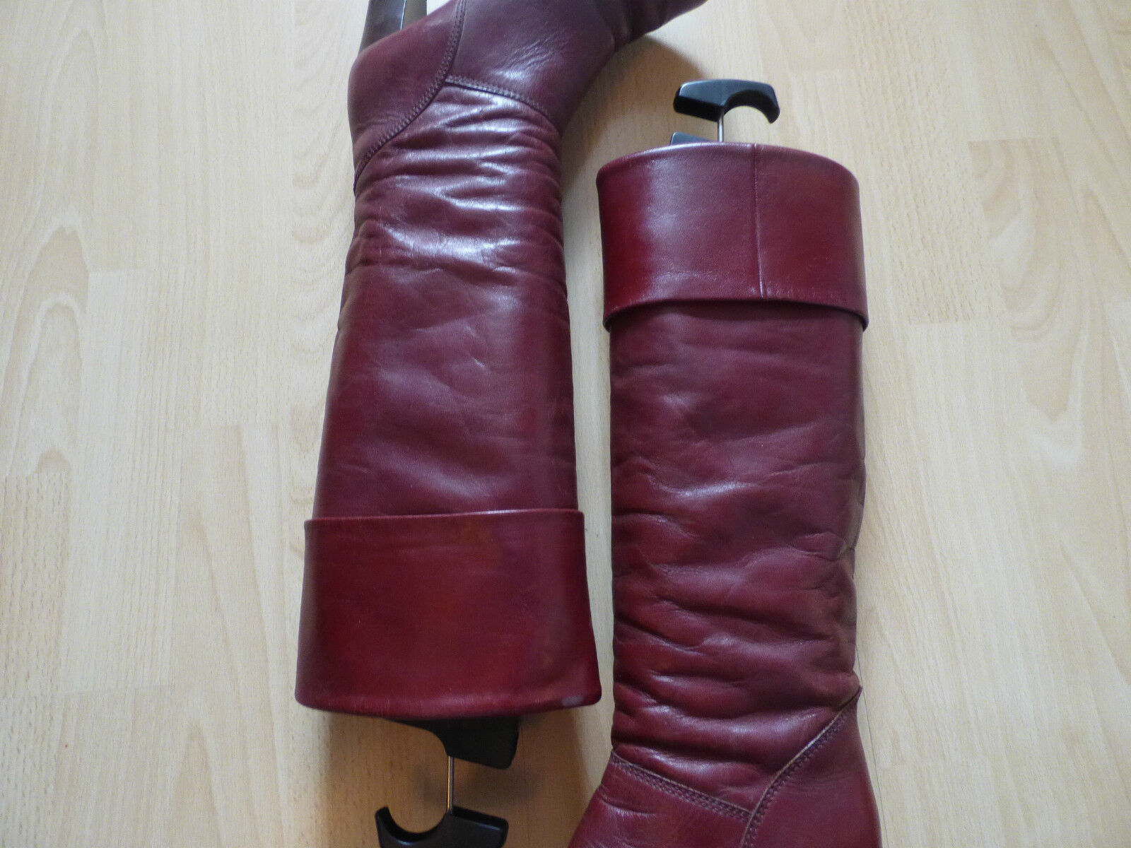 Vintage Leder Slouch Stiefel, Gr. 38 in Rot Bordeaux Vintage Leder Slouch Stiefel, Gr. 38 in Rot Bordeaux