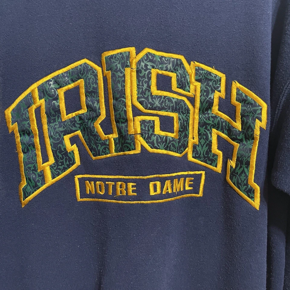Sudadera Notre Dame Irlandesa Bordada Cuello Redondo Años 90 DE COLECCIÓN Azul Foto 2 de 4