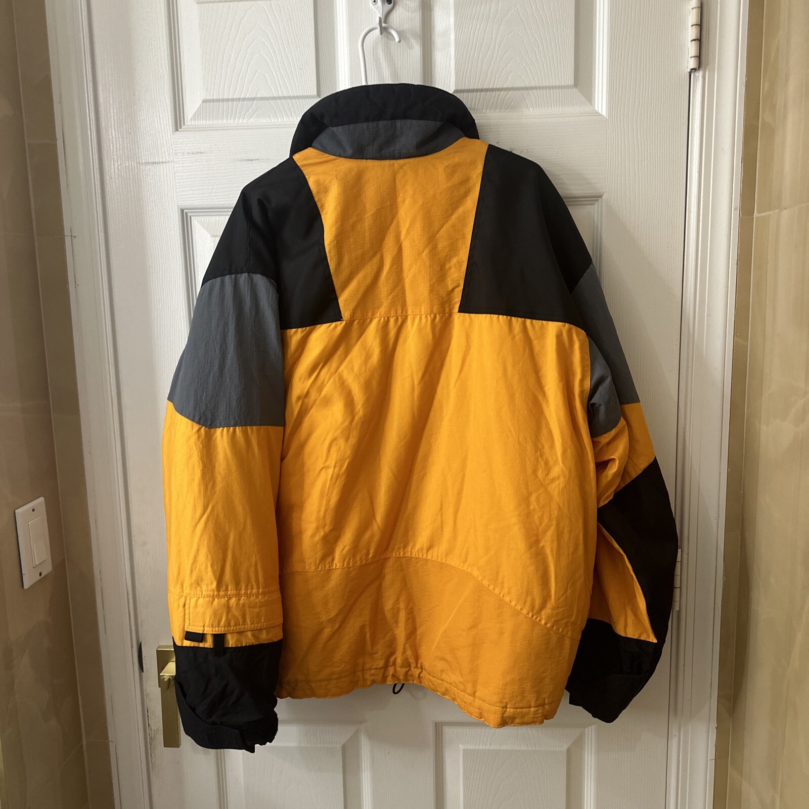 Inside Edge Vertical Yellow Large Jacket. Perform… - image 2