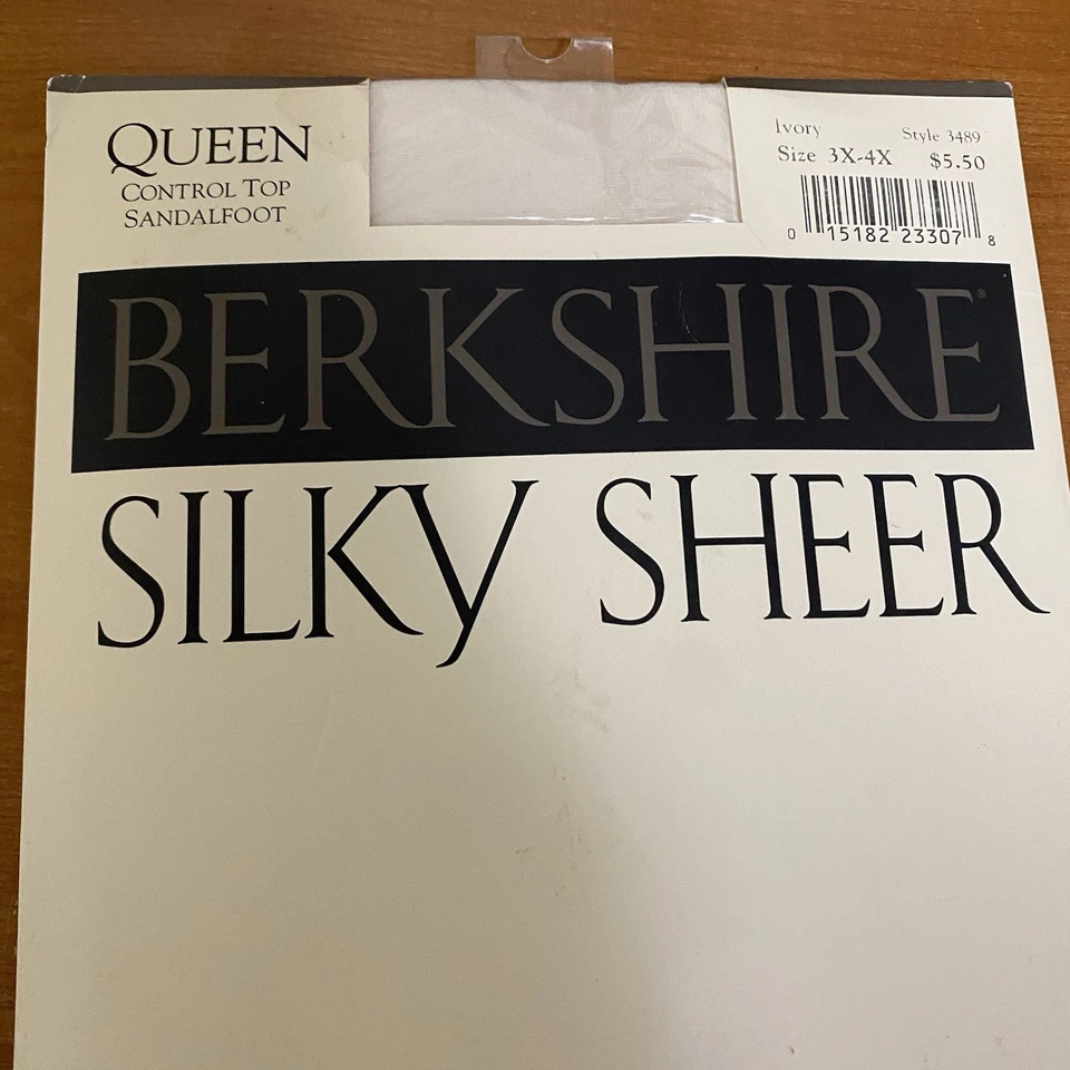 Meia-calça Berkshire Queen Plus Vintage 1992 3X-4X Marfim Controle Top - Imagem 3 de 4