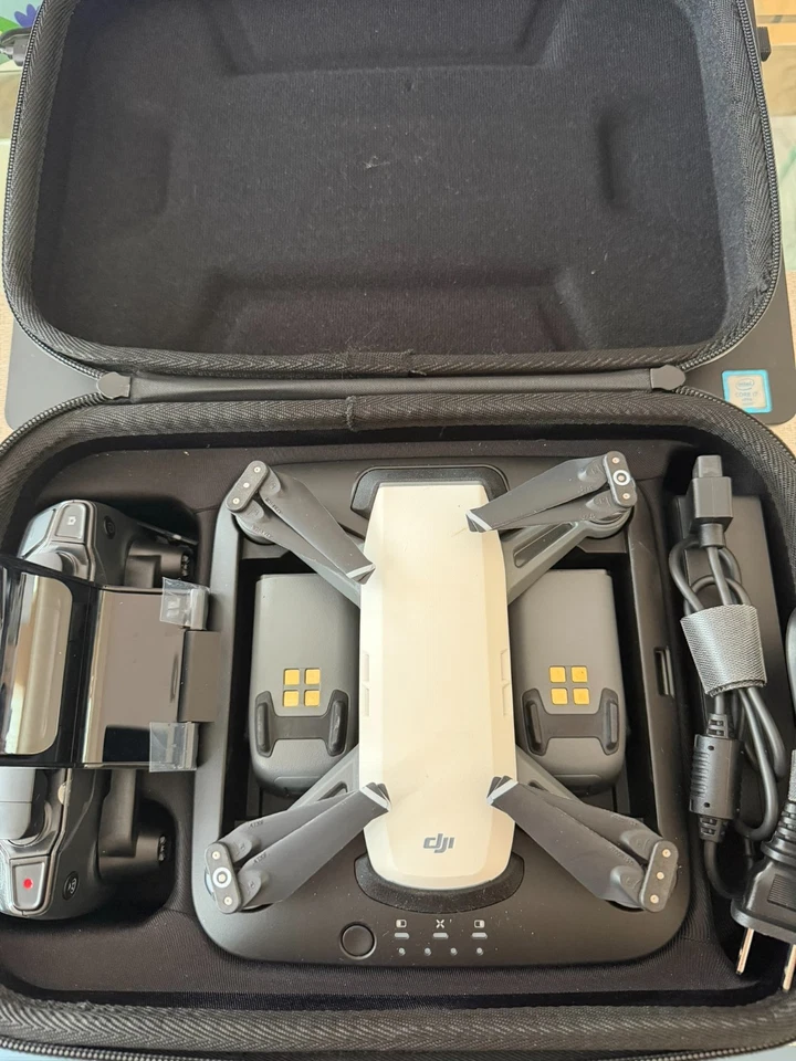 DJI Spark Fly More, Remote, Portable Charging Station, 3 Batteries, Case, Extras - Image 3 of 4