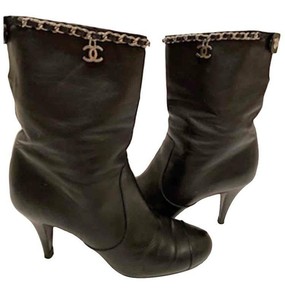 chanel 9 boots