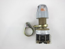 NEW Allen Bradley 800H-QP24 Hazardous Location Amber Pilot Light