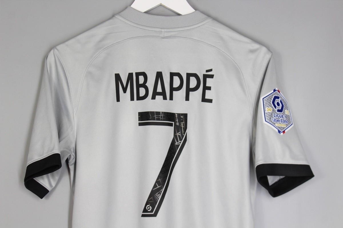 パリ・サンジェルマン MBAPPÉ 7 XLジャージ （値下げ交渉可能） パリ・サンジェルマン MBAPPÉ 7 XLジャージ （値下げ交渉可能