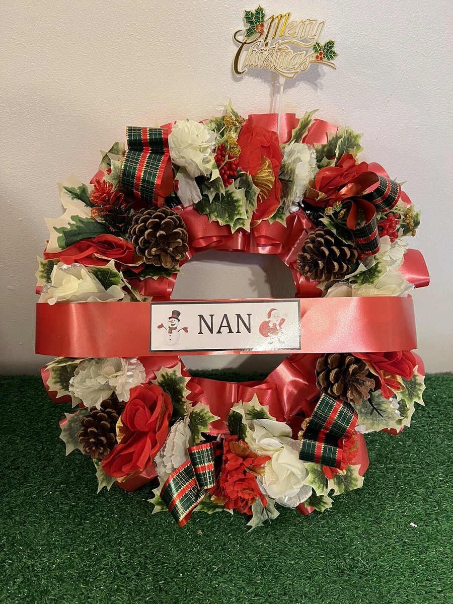 Christmas wreath for grave deals