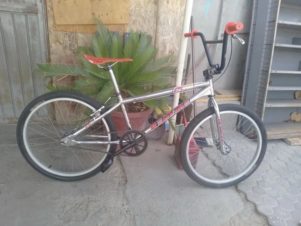 BMX REDLINE PL24 dos anos 90 restaurado - Imagem 2 de 2
