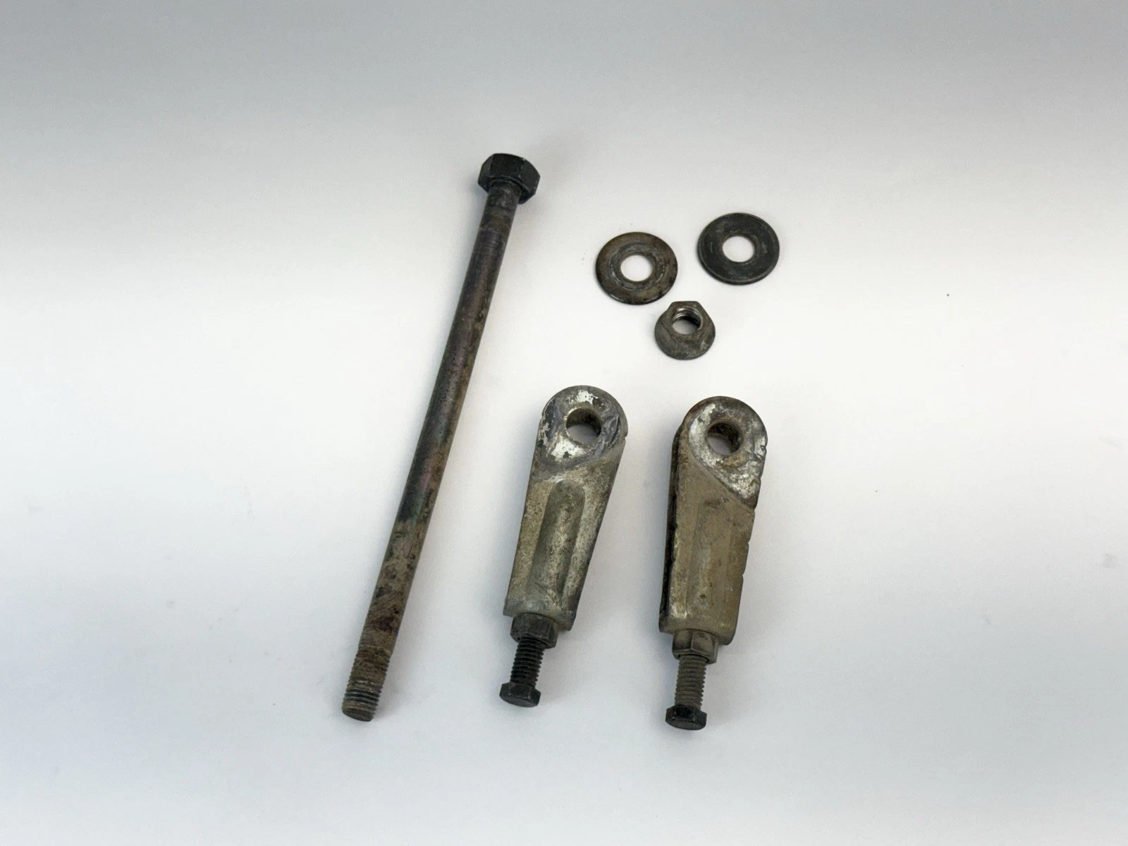 ✅ 2003 - 2006 Yamaha Blaster 200 Rear Axle Adjusters Bolt OEM 2005