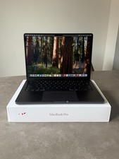 Apple MacBook Pro 2024 M4 Laptop 14-inch, Space Black, 16GB RAM, 512GB SSD