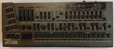 Roland JD-08 Desktop-Synthesizer, absolut neu...