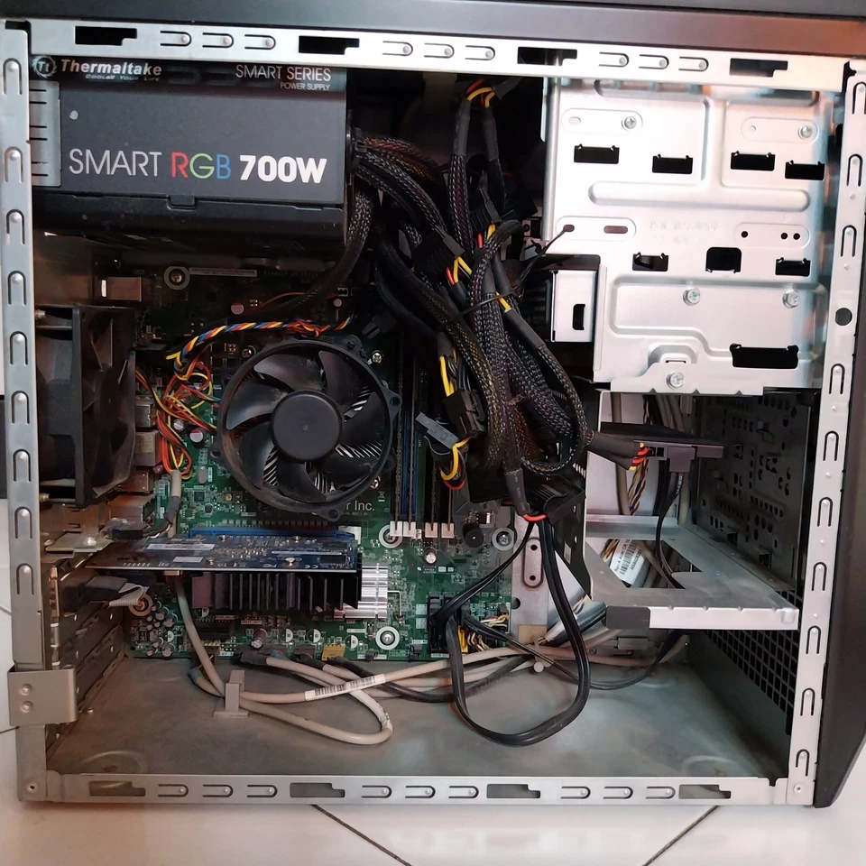 pc desktop ACER PREDATOR G3610 - Immagine 3 di 4