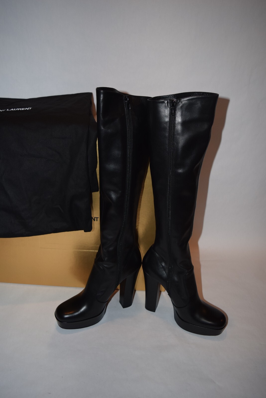 Stivali alti nuovi con scatola $ 1900 YSL Saint Laurent Vanity in morbida pelle di vitello taglia 40 neri