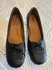 Borne Ladies Oxford Leather Shoe size 9 1/2 NWOT Black - Brown Stitching — photo 2