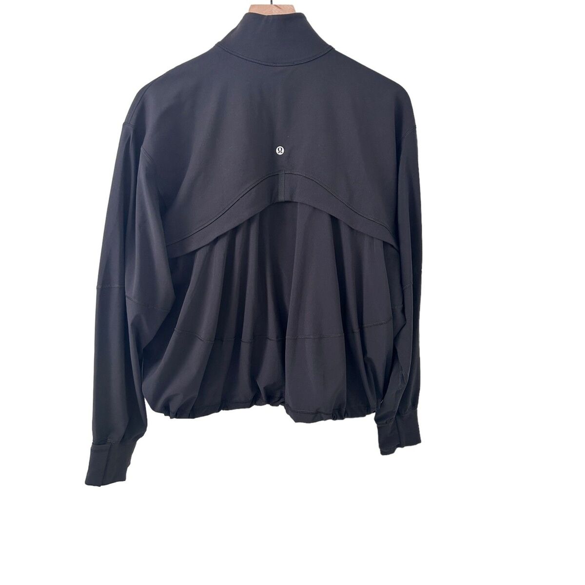 Lululemon Define Relaxed-Fit Jacket Luon black Size 2 NWT Lululemon Define Relaxed-Fit Jacket Luon black Size 2 NWT