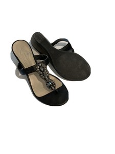 the bay womens sandals