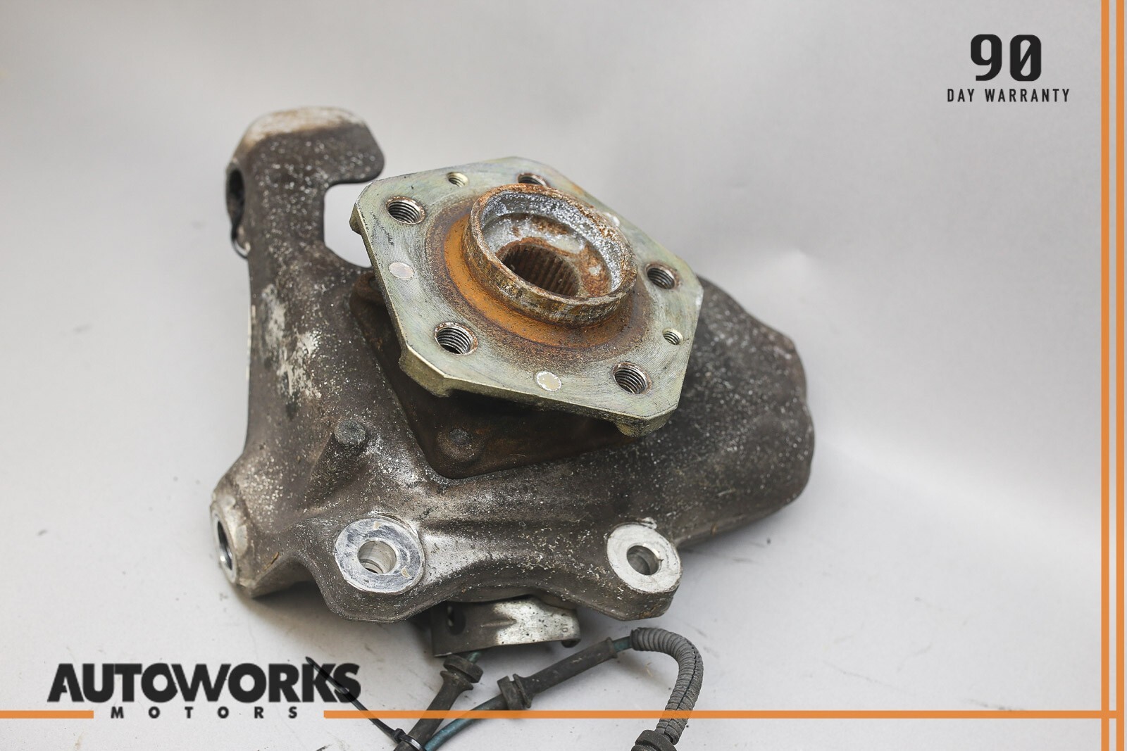 03-08 Maserati Quattroporte M139 Front Right Spindle Knuckle Carrier w/ Hub OEM